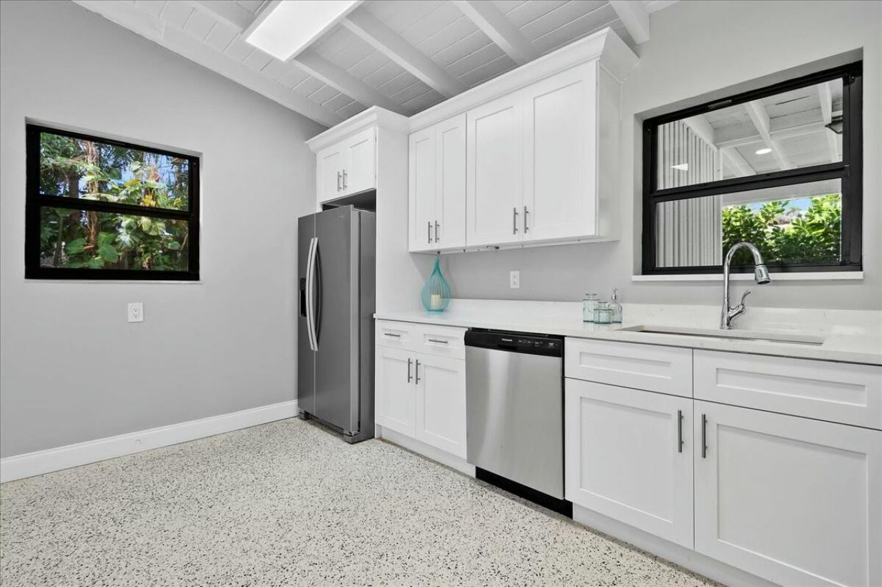 18 Adams Road, Ocean Ridge, FL 33435 Photo