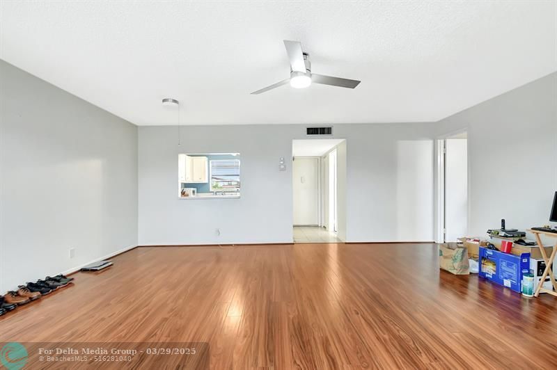 715 Lori Drive, Unit 315, Palm Springs, FL 33461 Photo