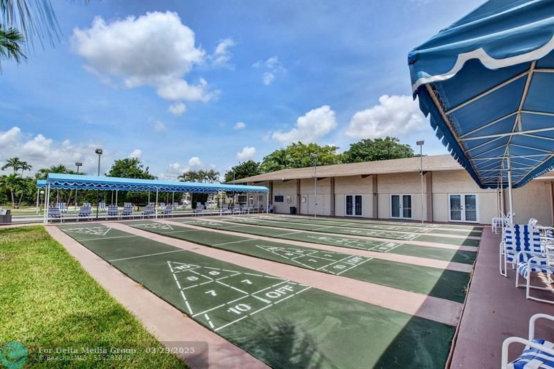 715 Lori Drive, Unit 315, Palm Springs, FL 33461 Photo