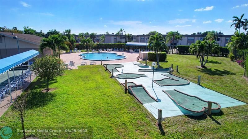 715 Lori Drive, Unit 315, Palm Springs, FL 33461 Photo