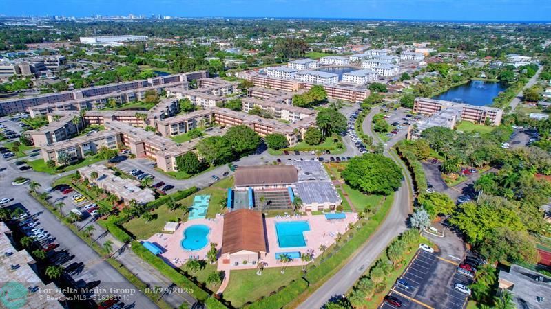 715 Lori Drive, Unit 315, Palm Springs, FL 33461 Photo