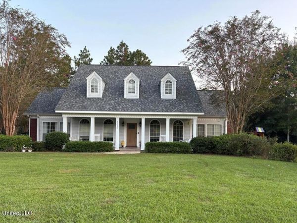1216 Dr Campbell Drive, Wiggins, MS 39577