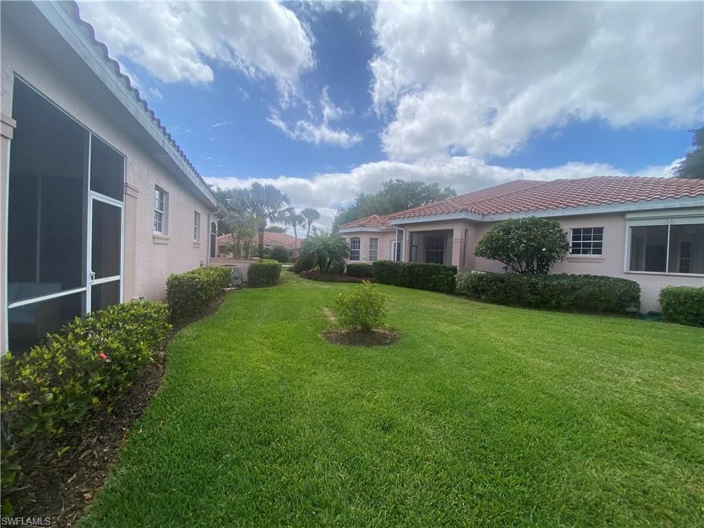 9181 Las Maderas Dr, Bonita Springs, FL 34135 Photo