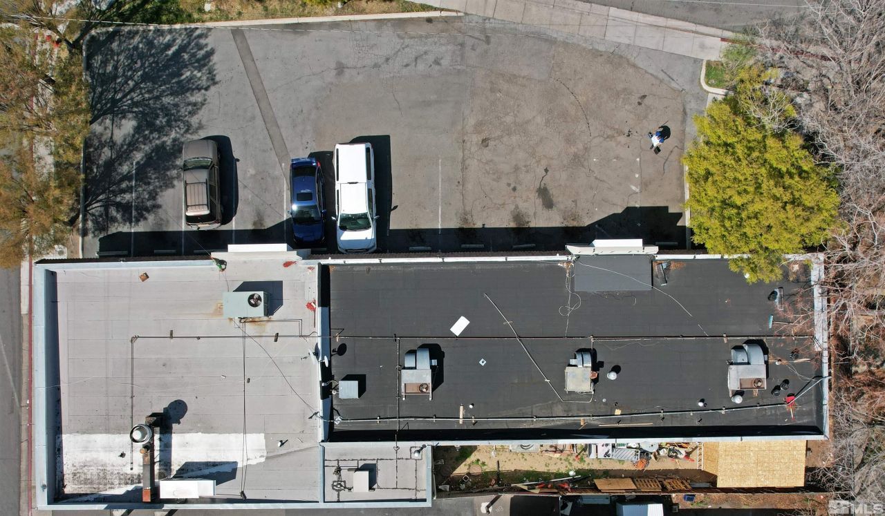 2490 Wrondel Way, Reno, NV 89502 Photo