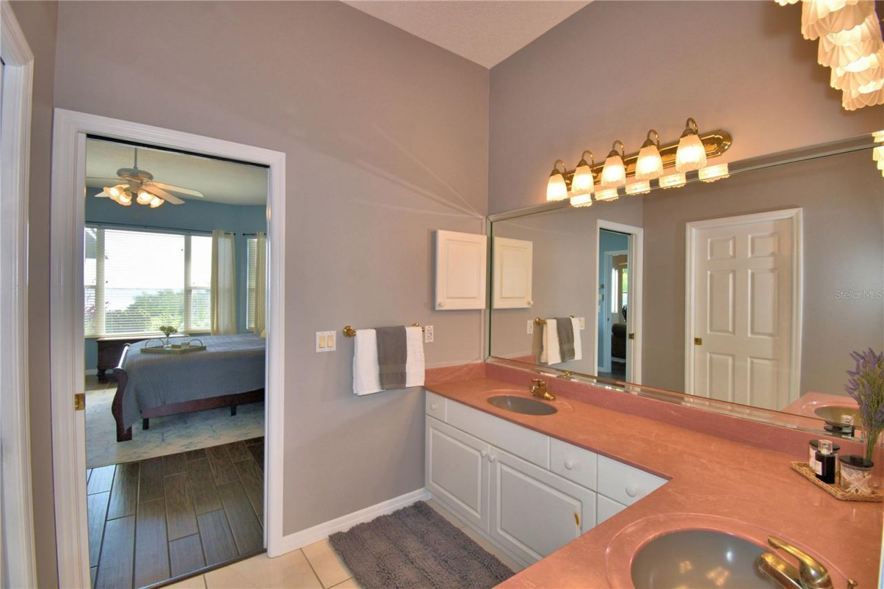 329 Hamilton Shores Drive Ne, Winter Haven, FL 33881 Photo