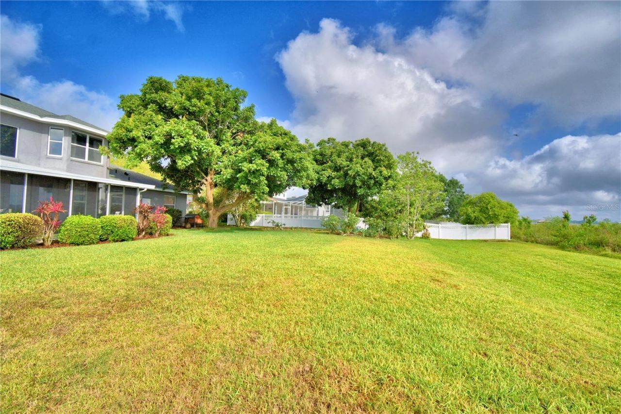 329 Hamilton Shores Drive Ne, Winter Haven, FL 33881 Photo