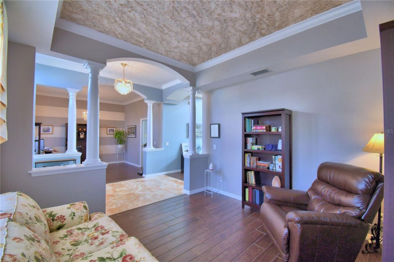 329 Hamilton Shores Drive Ne, Winter Haven, FL 33881 Photo