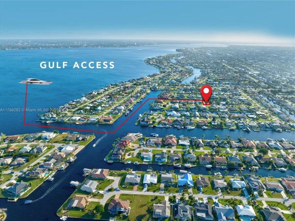 2022 SE 29th ST, Cape Coral, FL 33904