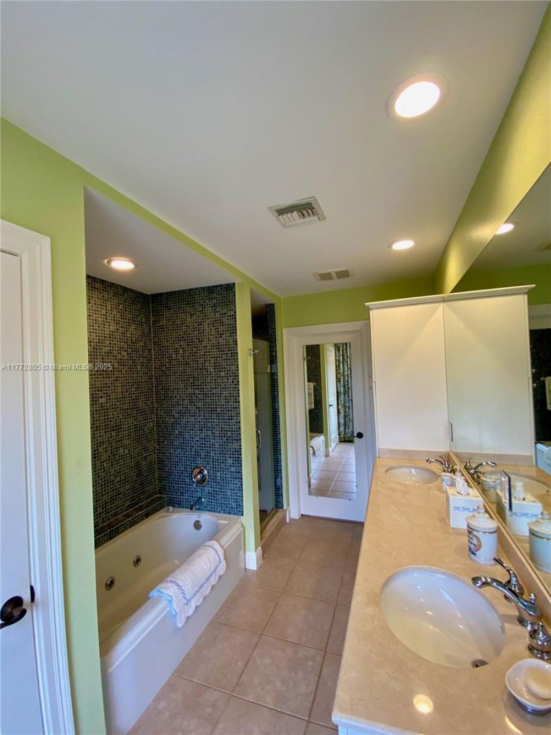 11718 SE Florida Ave, Hobe Sound, FL 33455 Photo