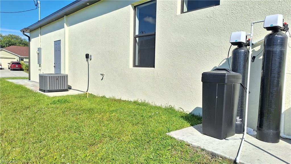 2911 22nd St Sw, Lehigh Acres, FL 33976 Photo
