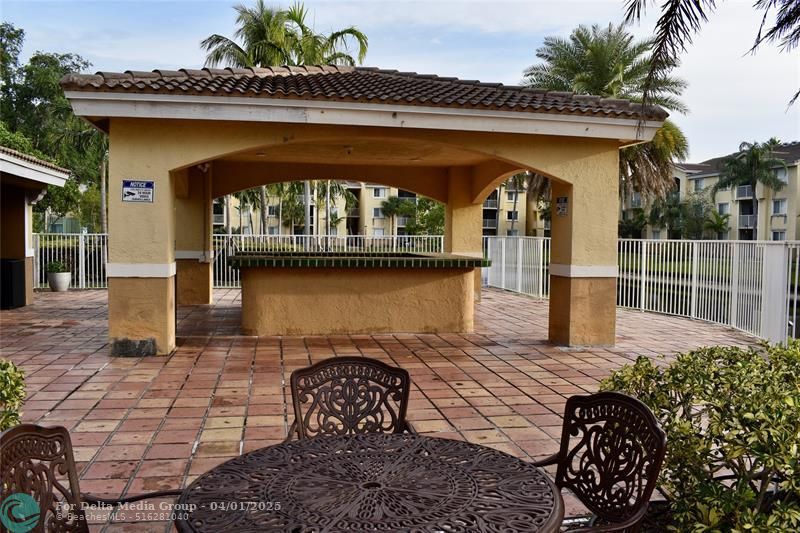 2600 S University Drive, Unit 111, Davie, FL 33328 Photo