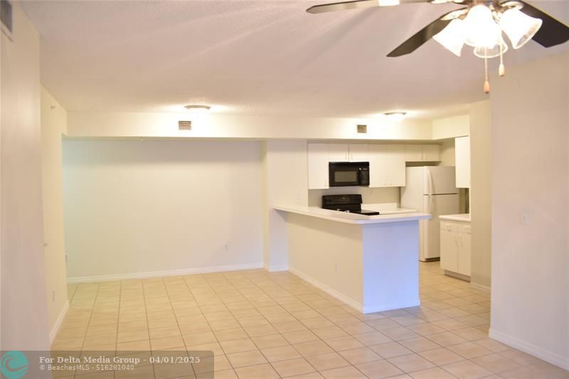 2600 S University Drive, Unit 111, Davie, FL 33328 Photo