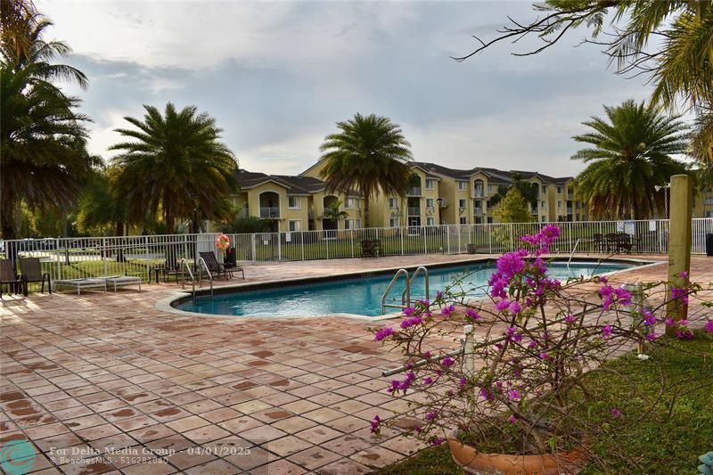 2600 S University Drive, Unit 111, Davie, FL 33328 Photo