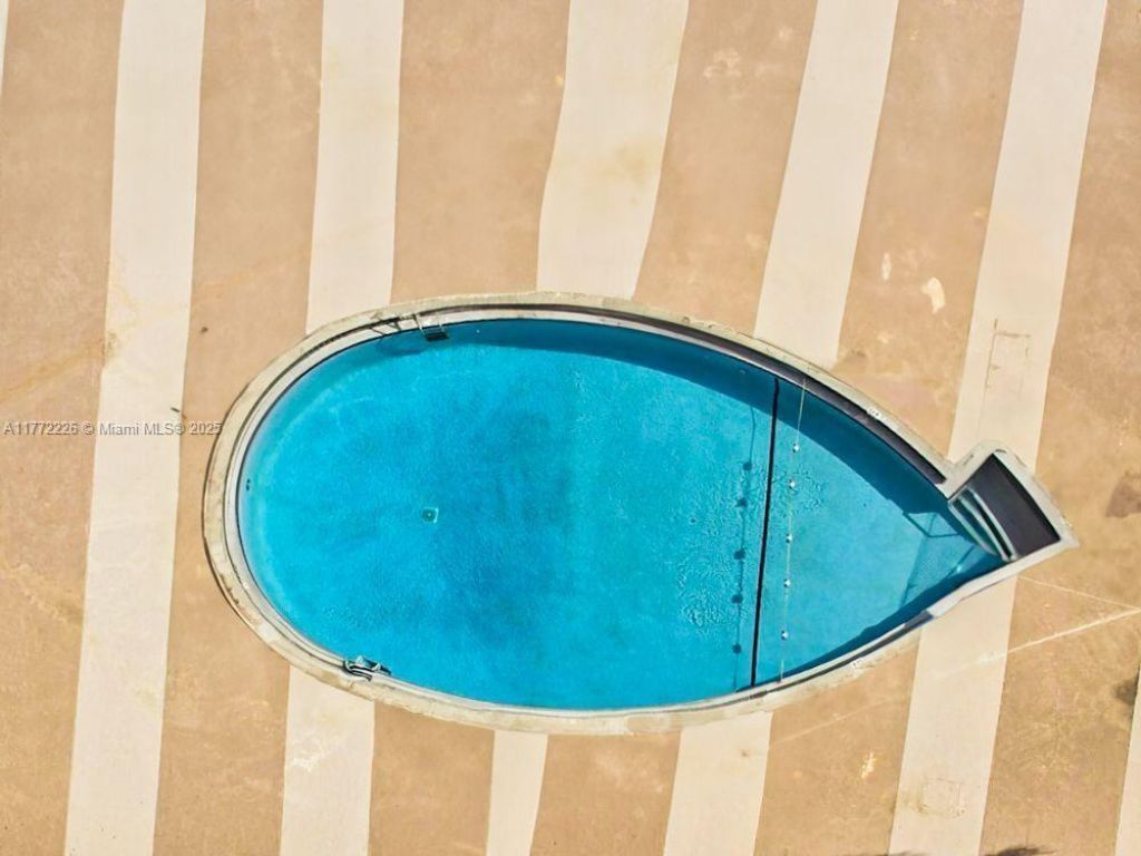 400 Kings Point Dr, Unit 1607, Sunny Isles Beach, FL 33160 Photo