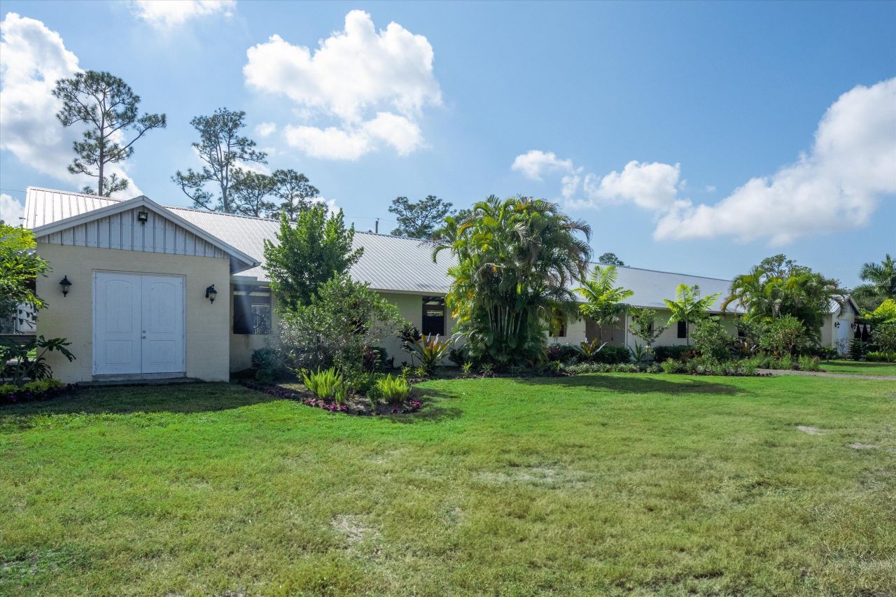 1666 C Road, Loxahatchee Groves, FL 33470 Photo