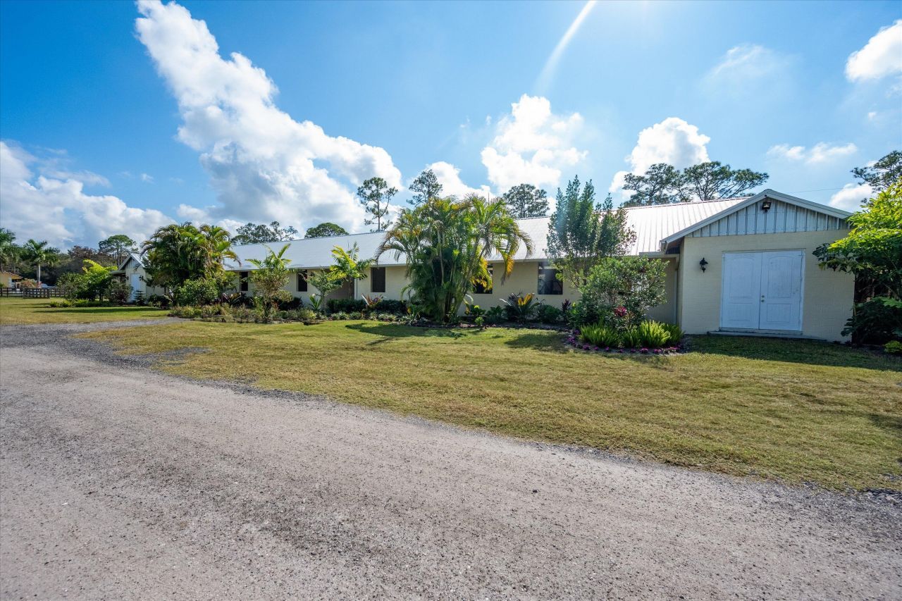 1666 C Road, Loxahatchee Groves, FL 33470 Photo