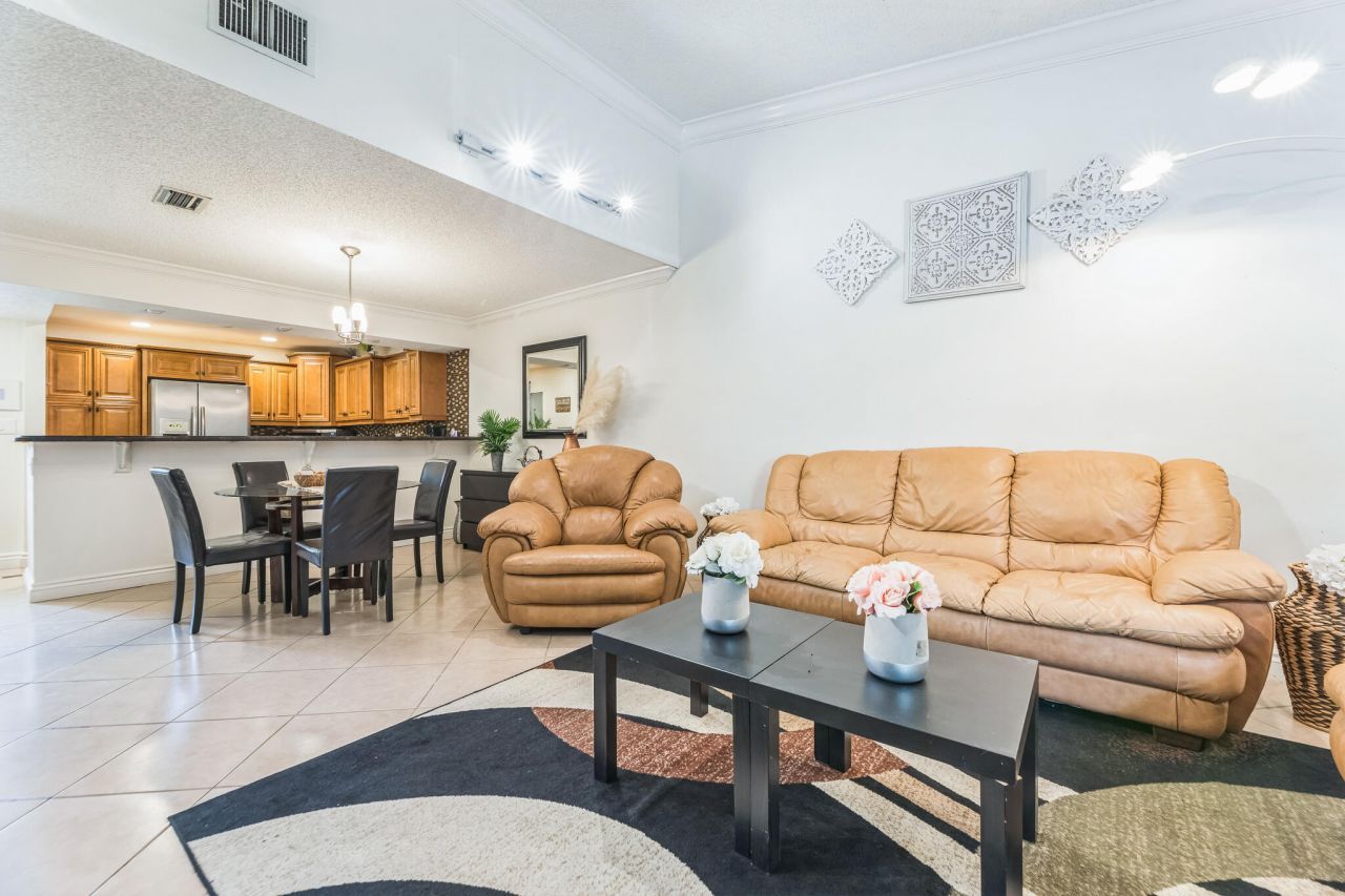 2924 NW 69th Court, Fort Lauderdale, FL 33309 Photo