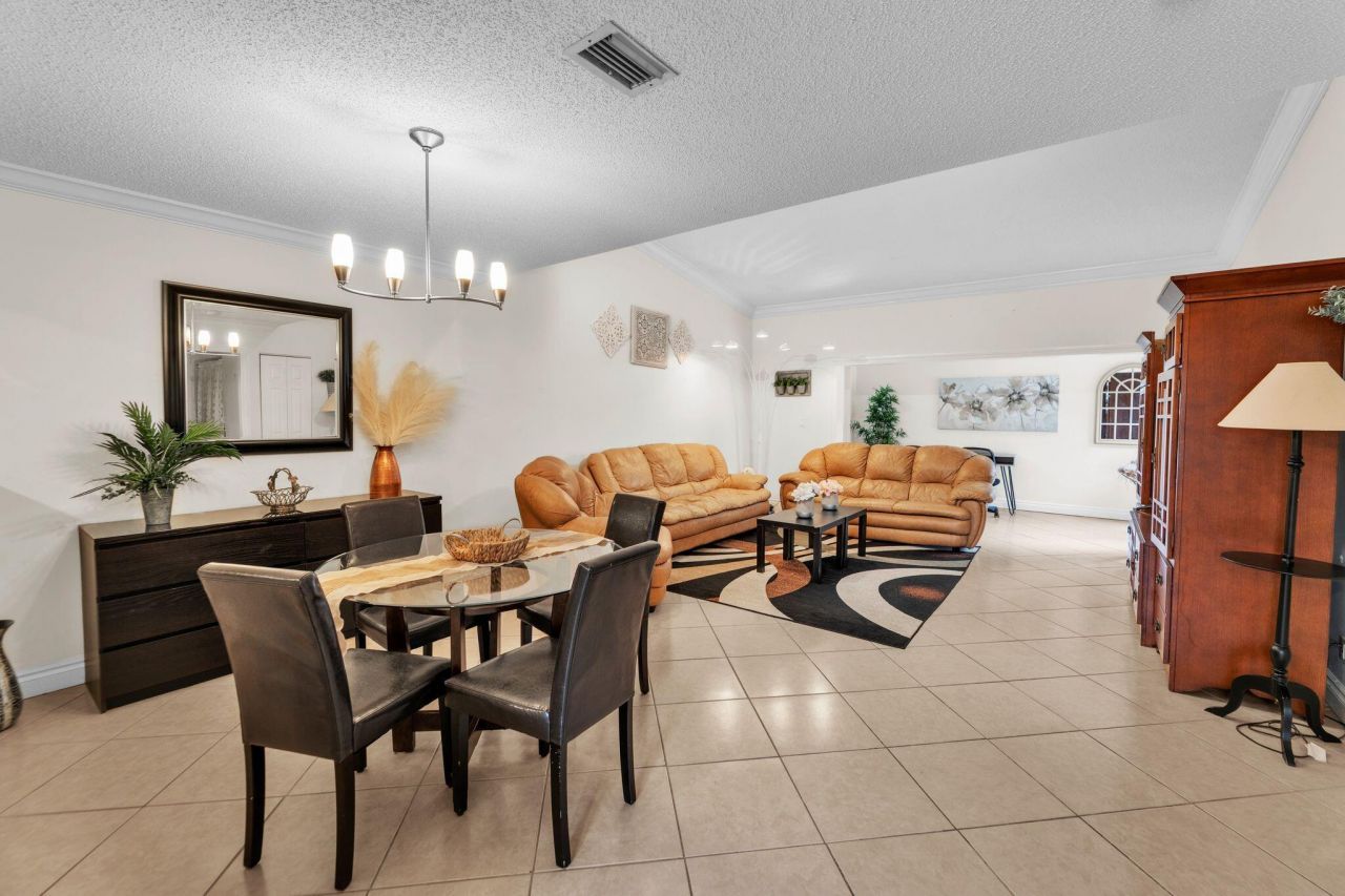 2924 NW 69th Court, Fort Lauderdale, FL 33309 Photo