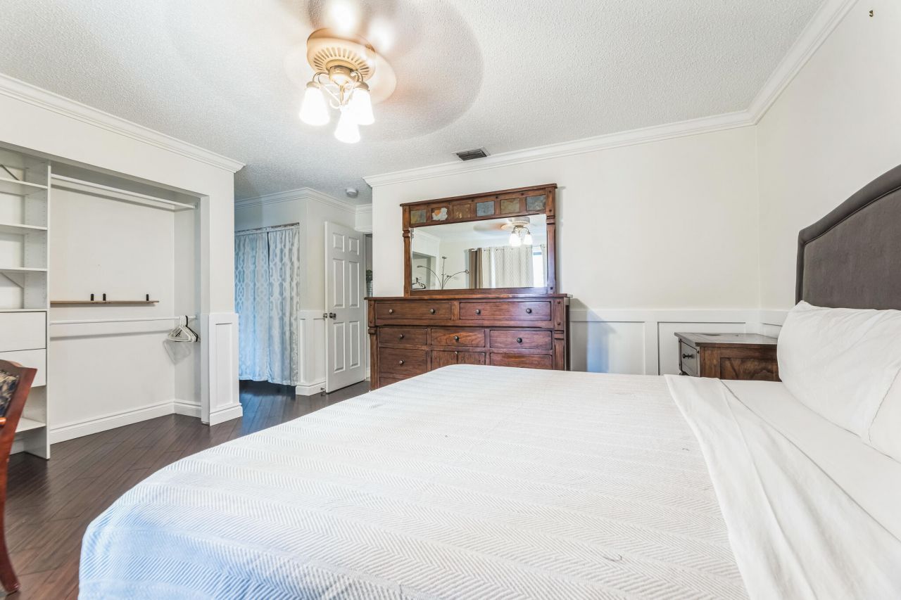 2924 NW 69th Court, Fort Lauderdale, FL 33309 Photo