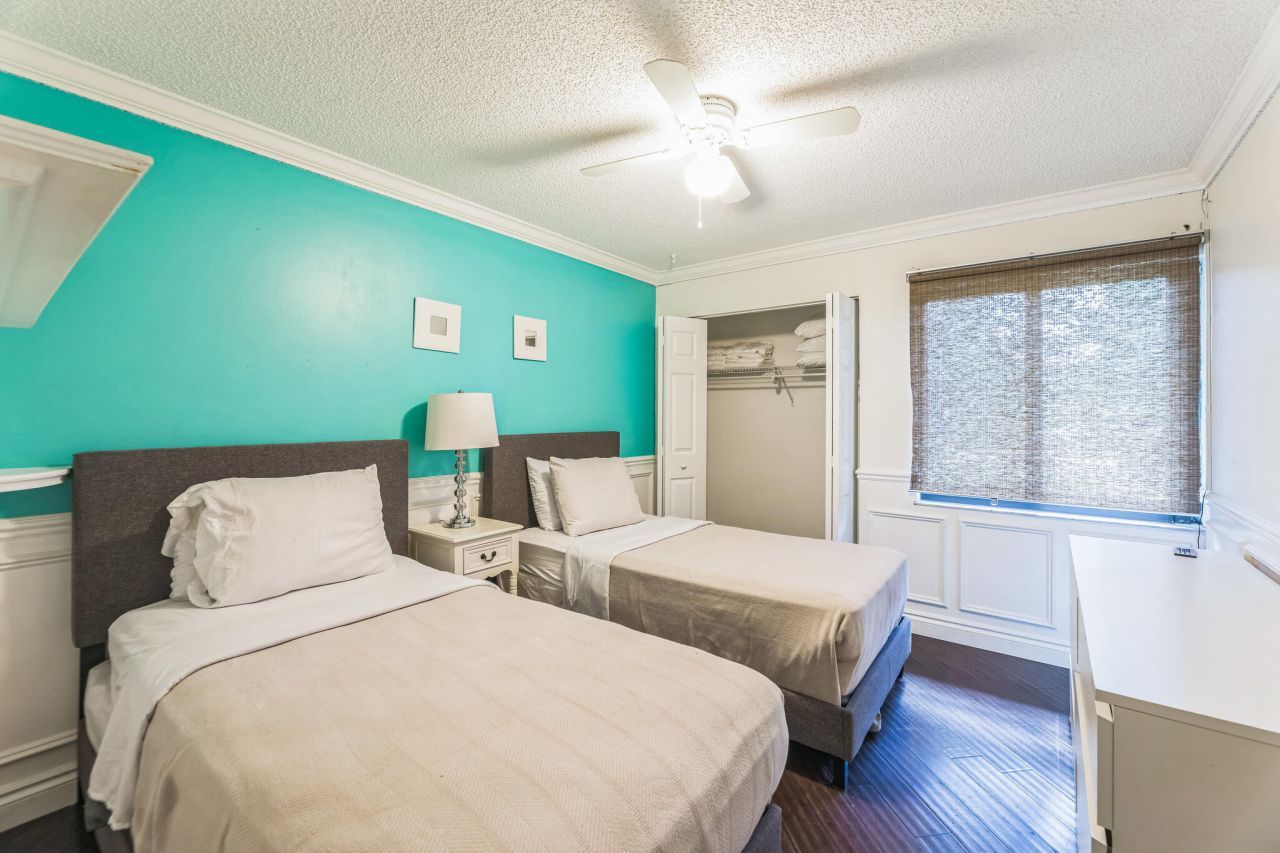 2924 NW 69th Court, Fort Lauderdale, FL 33309 Photo