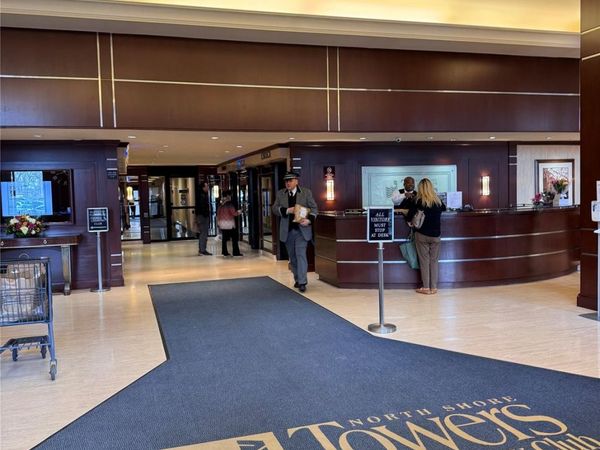 269-10 GRAND CENTRAL PARKWAY, Unit 2C, Floral Park, NY 11005