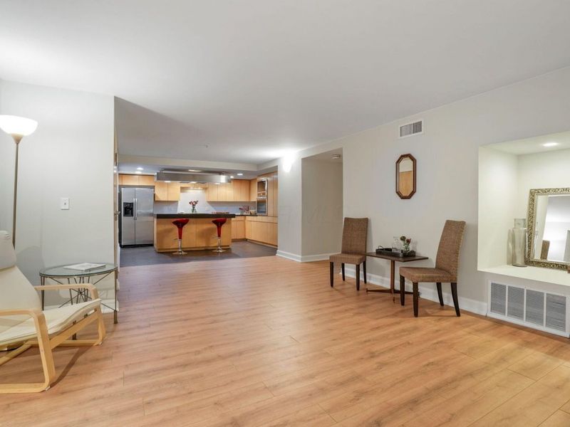 106 N High Street, Unit 105, Columbus, OH 43215 Photo 14