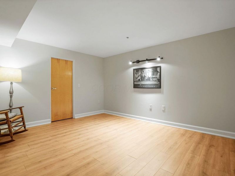 106 N High Street, Unit 105, Columbus, OH 43215 Photo 23