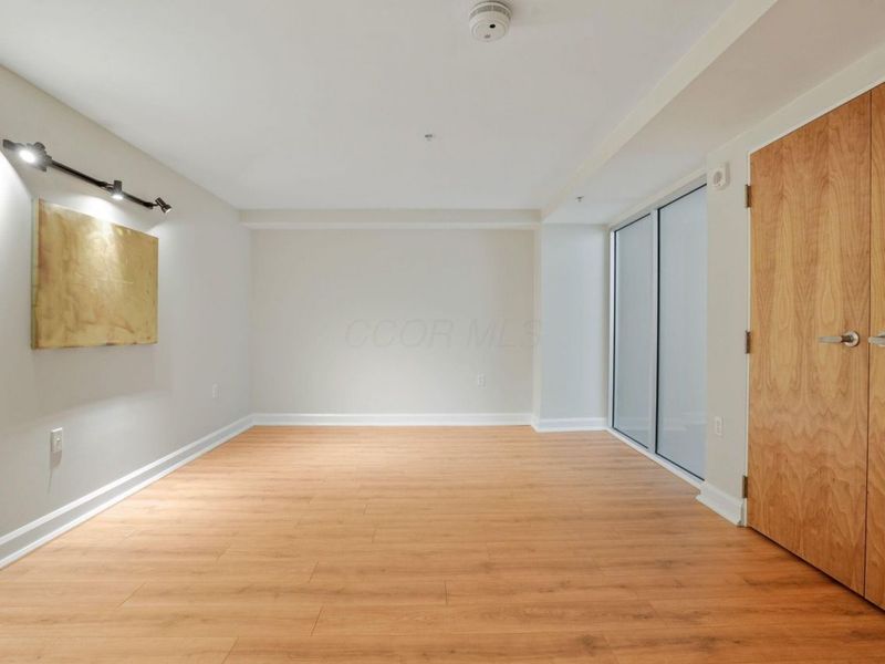 106 N High Street, Unit 105, Columbus, OH 43215 Photo 28