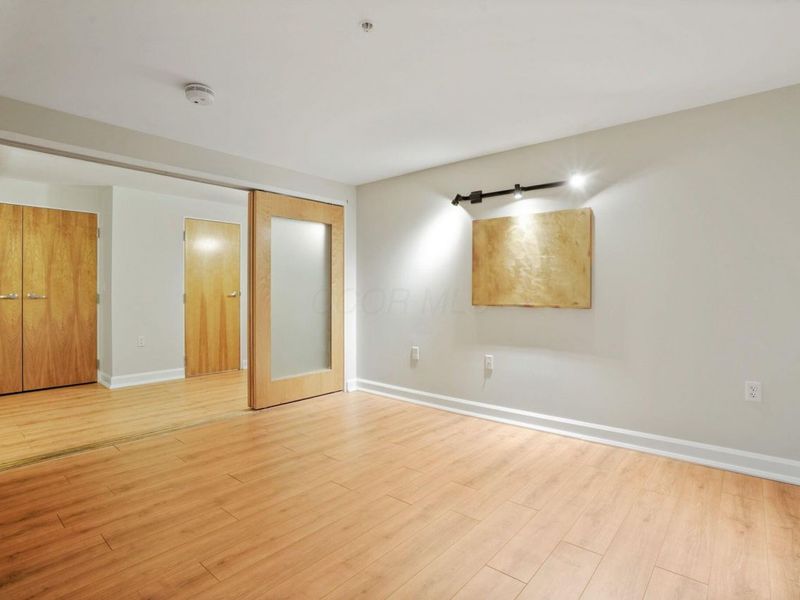 106 N High Street, Unit 105, Columbus, OH 43215 Photo 3