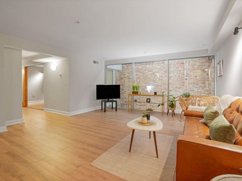 106 N High Street, Unit 105, Columbus, OH 43215 Photo 8