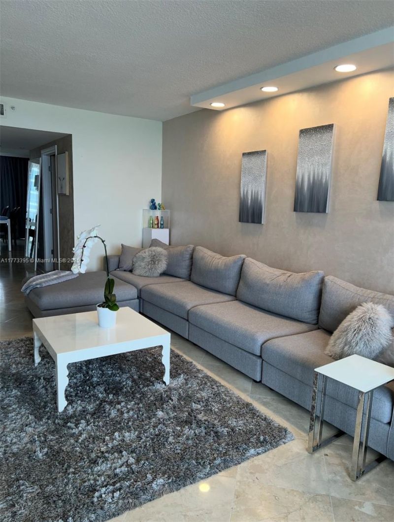 17555 Collins Ave, Unit 1004, Sunny Isles Beach, FL 33160 Photo