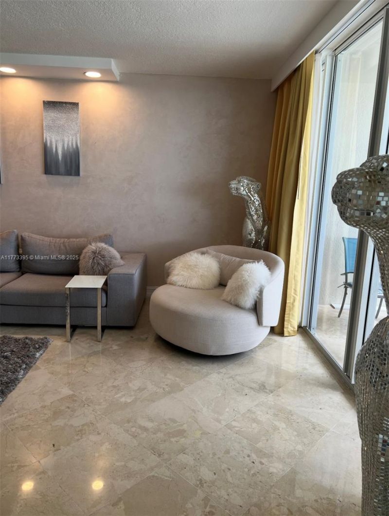 17555 Collins Ave, Unit 1004, Sunny Isles Beach, FL 33160 Photo