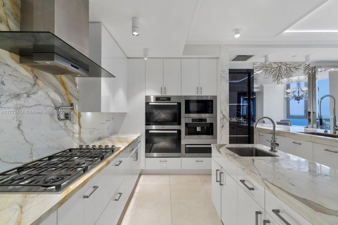 17749 Collins Ave, Unit 3501, Sunny Isles Beach, FL 33160 Photo