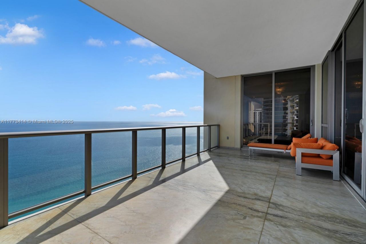 17749 Collins Ave, Unit 3501, Sunny Isles Beach, FL 33160 Photo