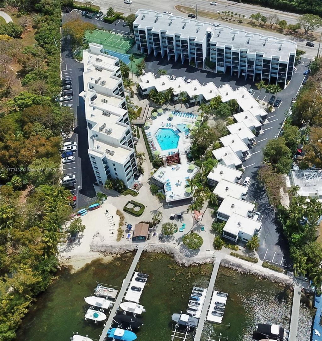 104350 Overseas Highway, Unit A-402, Key Largo, FL 33037 Photo