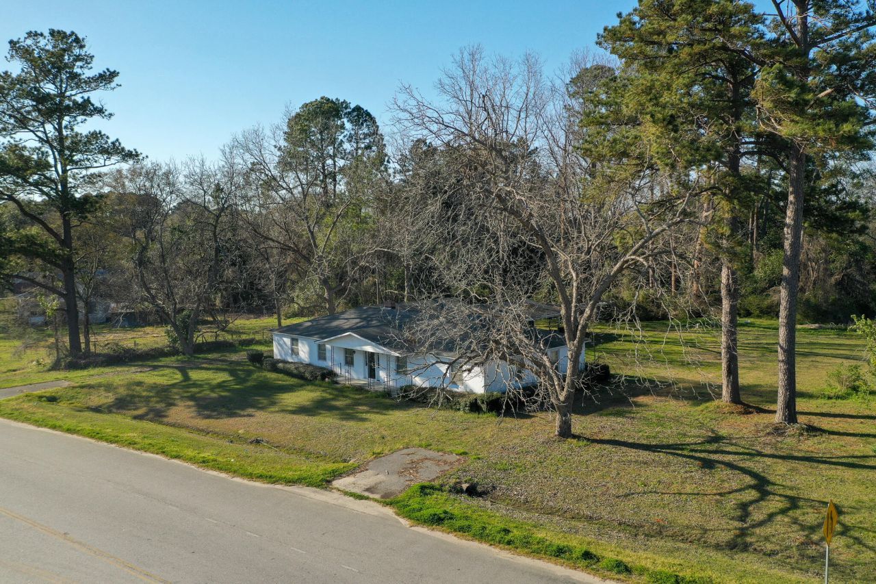 6156 Badham Drive Photo 6