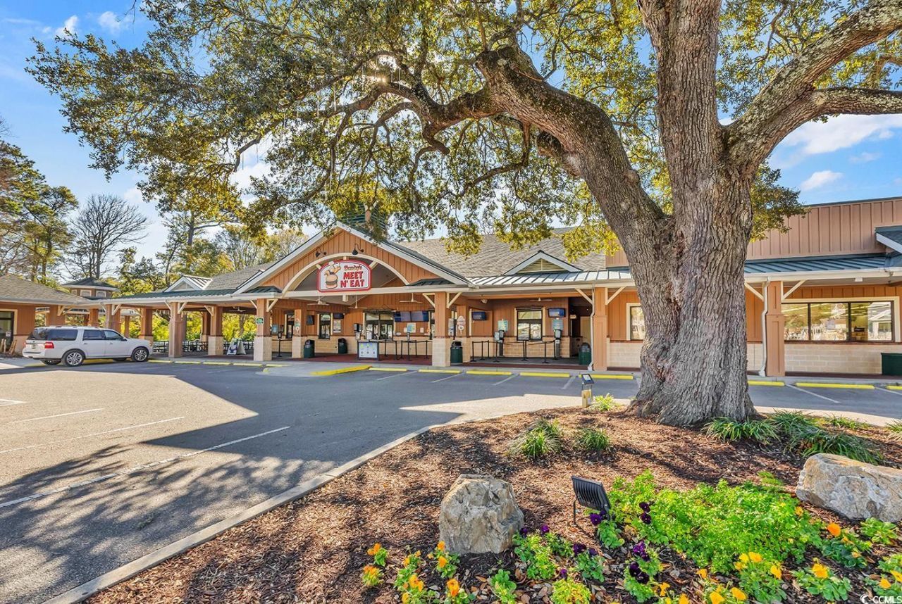 6001-1312 South Kings Hwy. Photo 22