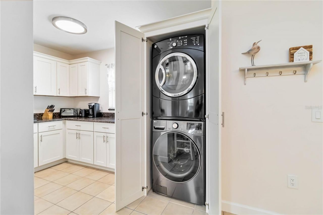 424 62nd Street, Holmes Beach, FL 34217 Photo