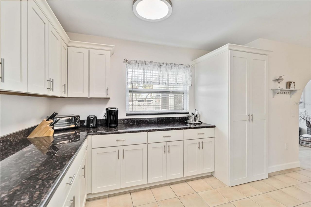 424 62nd Street, Holmes Beach, FL 34217 Photo