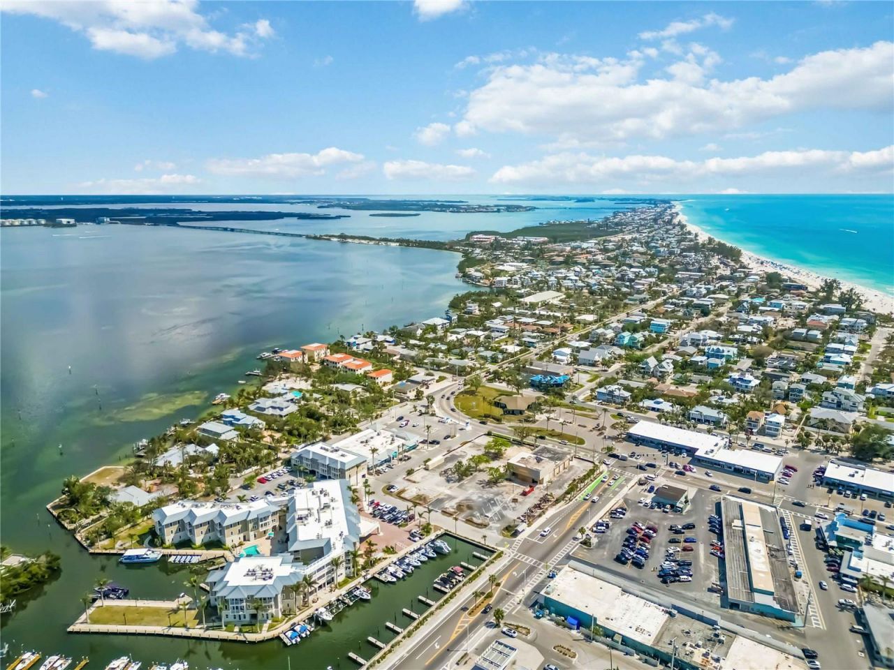 424 62nd Street, Holmes Beach, FL 34217 Photo