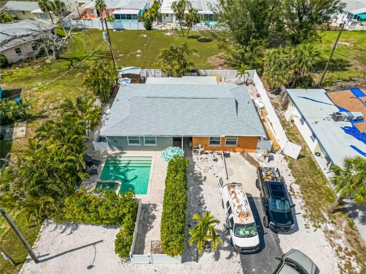 424 62nd Street, Holmes Beach, FL 34217 Photo