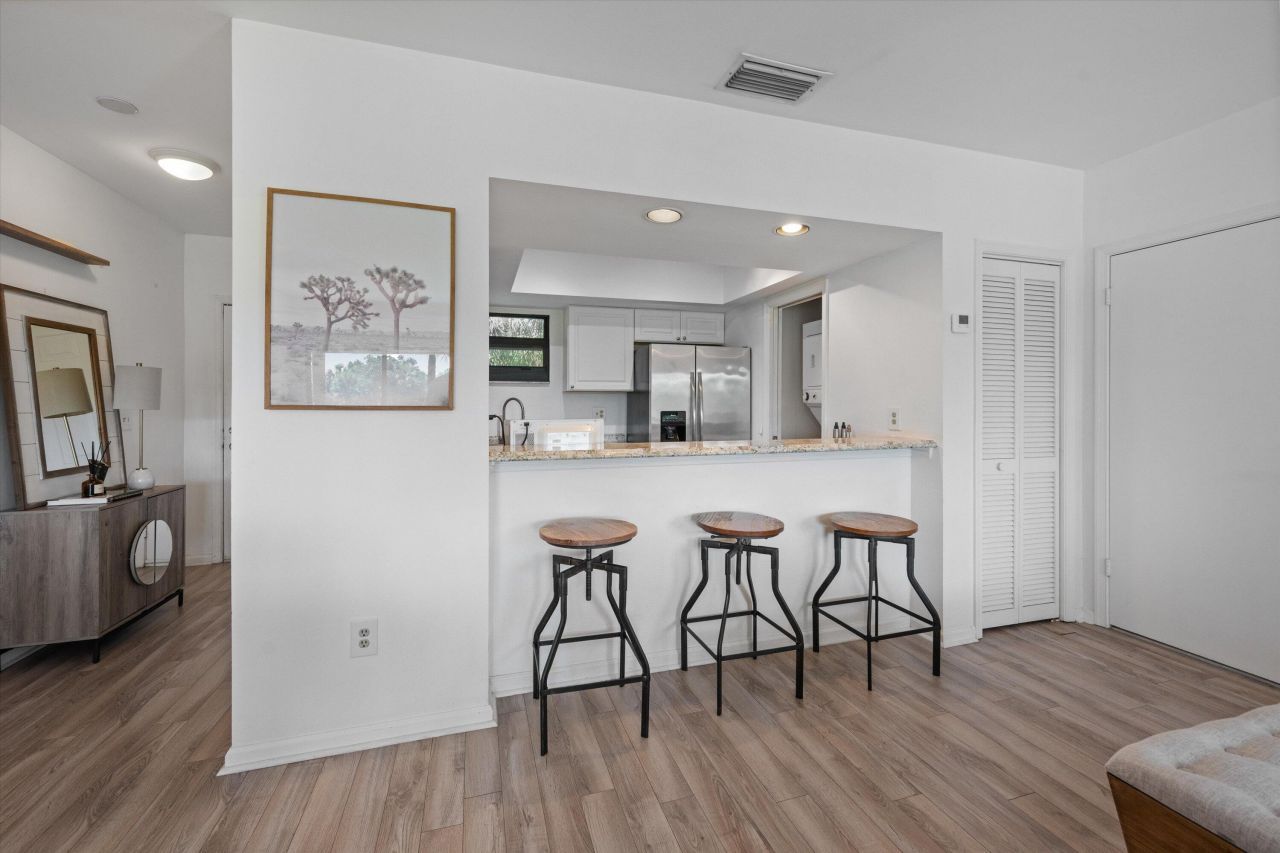 13334 Polo Club Road, Unit 304, Wellington, FL 33414 Photo