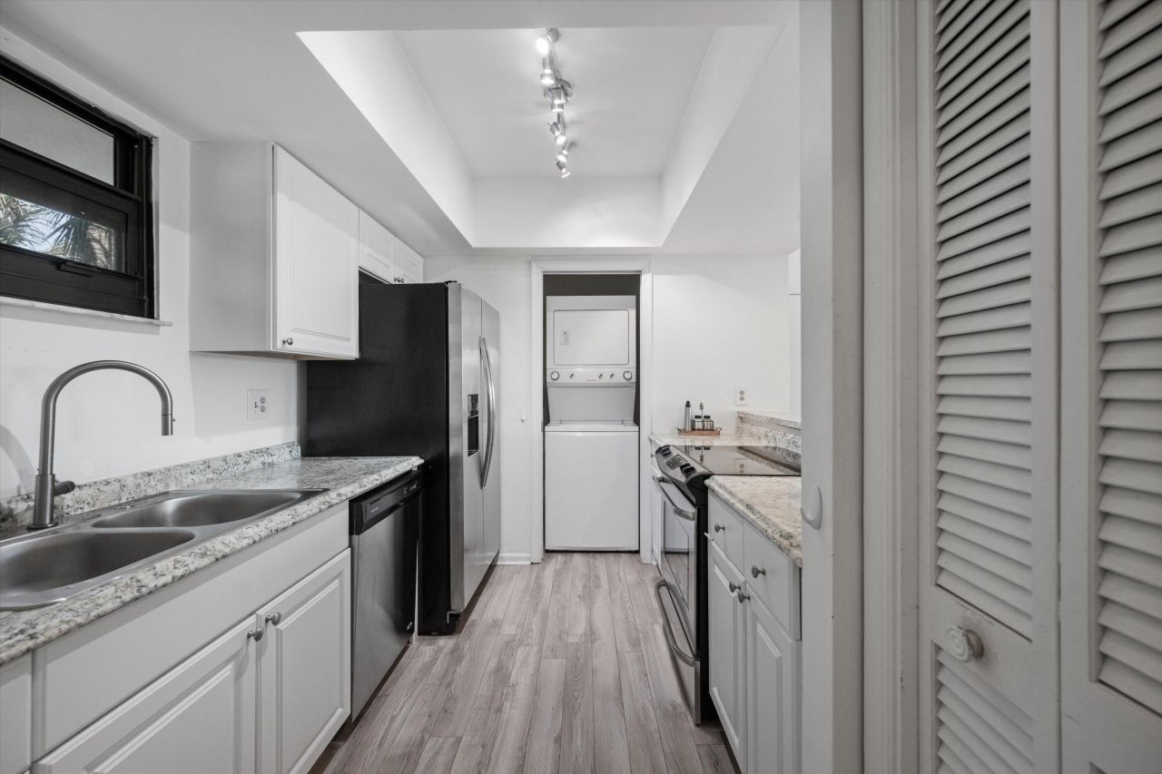 13334 Polo Club Road, Unit 304, Wellington, FL 33414 Photo