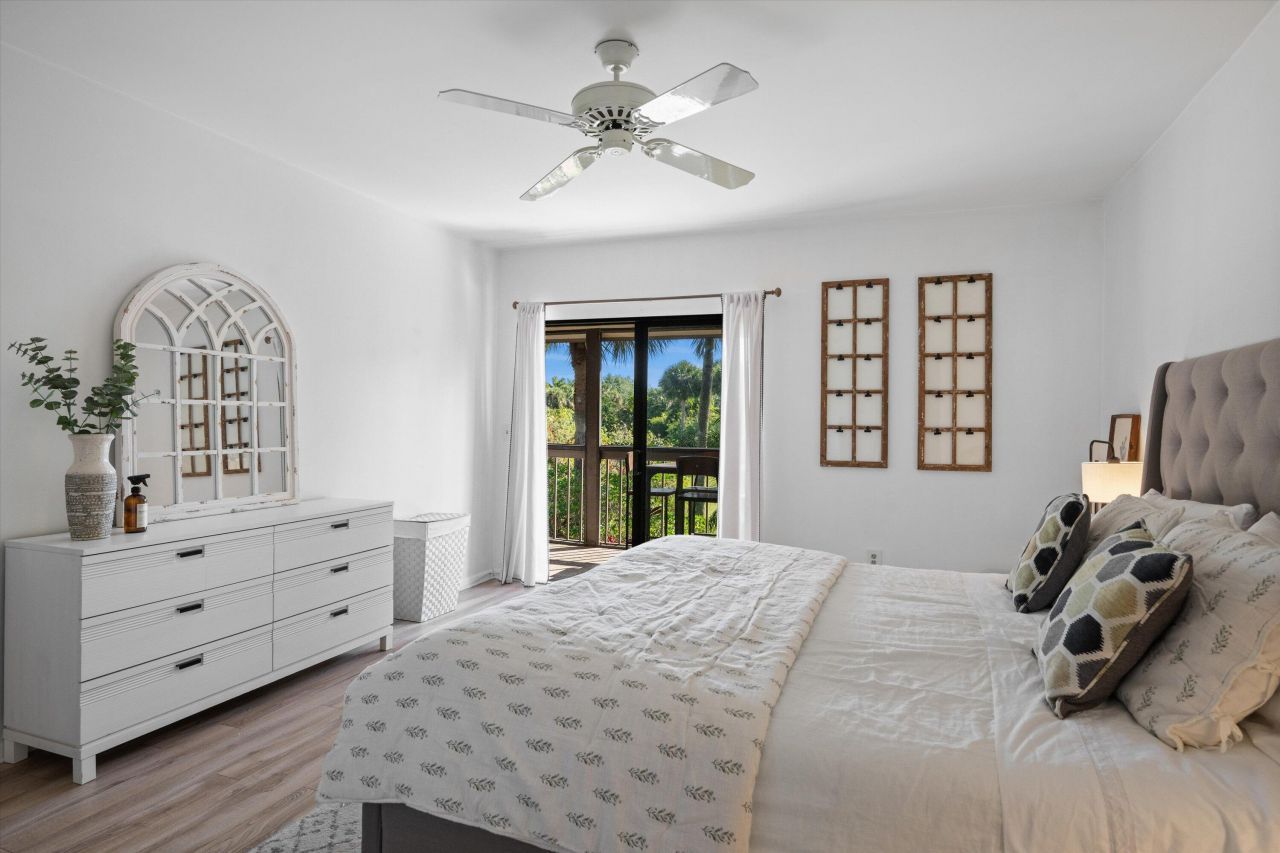 13334 Polo Club Road, Unit 304, Wellington, FL 33414 Photo