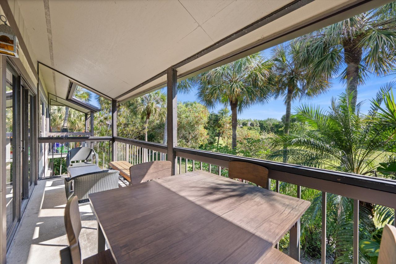 13334 Polo Club Road, Unit 304, Wellington, FL 33414 Photo