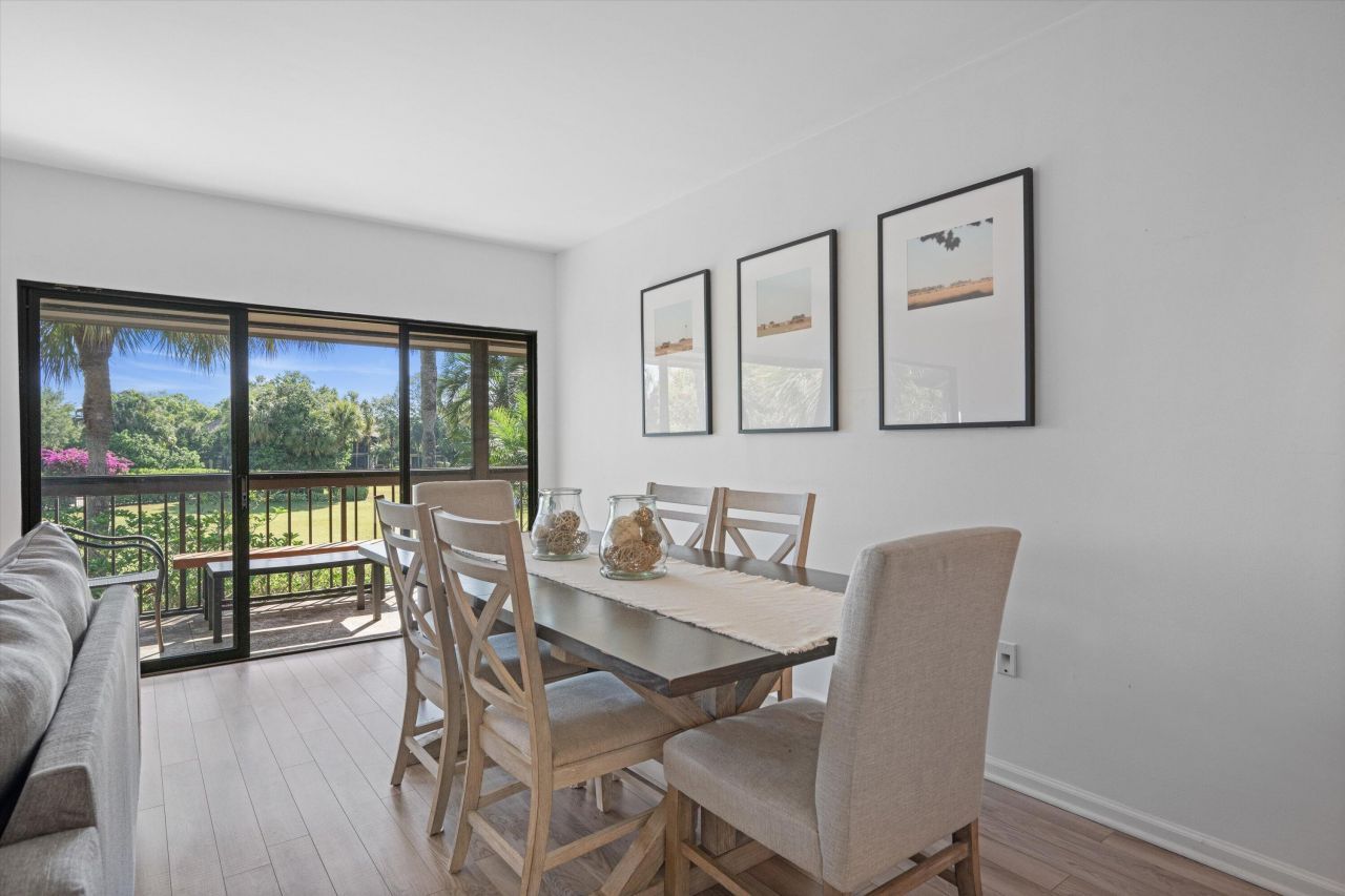 13334 Polo Club Road, Unit 304, Wellington, FL 33414 Photo