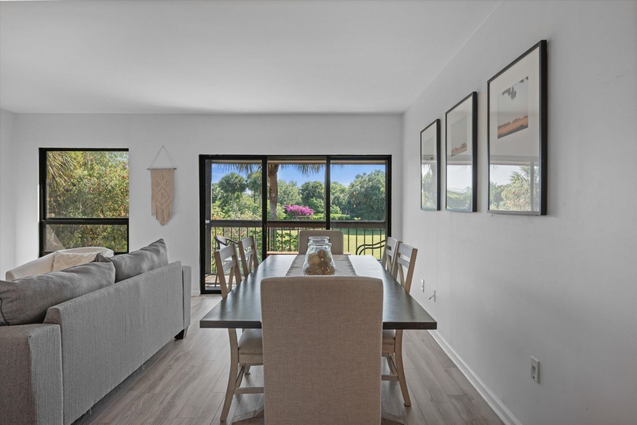 13334 Polo Club Road, Unit 304, Wellington, FL 33414 Photo