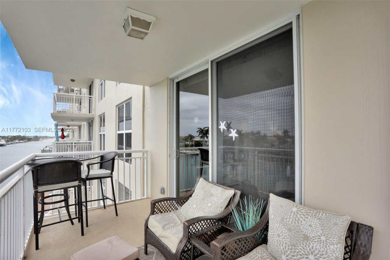 1050 Hillsboro Mile, Unit 403W, Hillsboro Beach, FL 33062 Photo