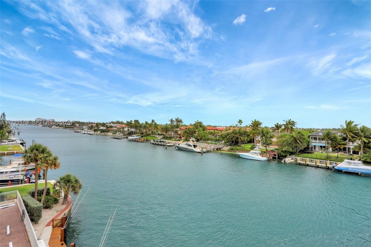 1050 Hillsboro Mile, Unit 403W, Hillsboro Beach, FL 33062 Photo