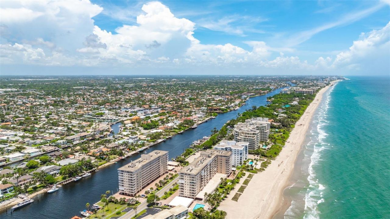 1050 Hillsboro Mile, Unit 403W, Hillsboro Beach, FL 33062 Photo